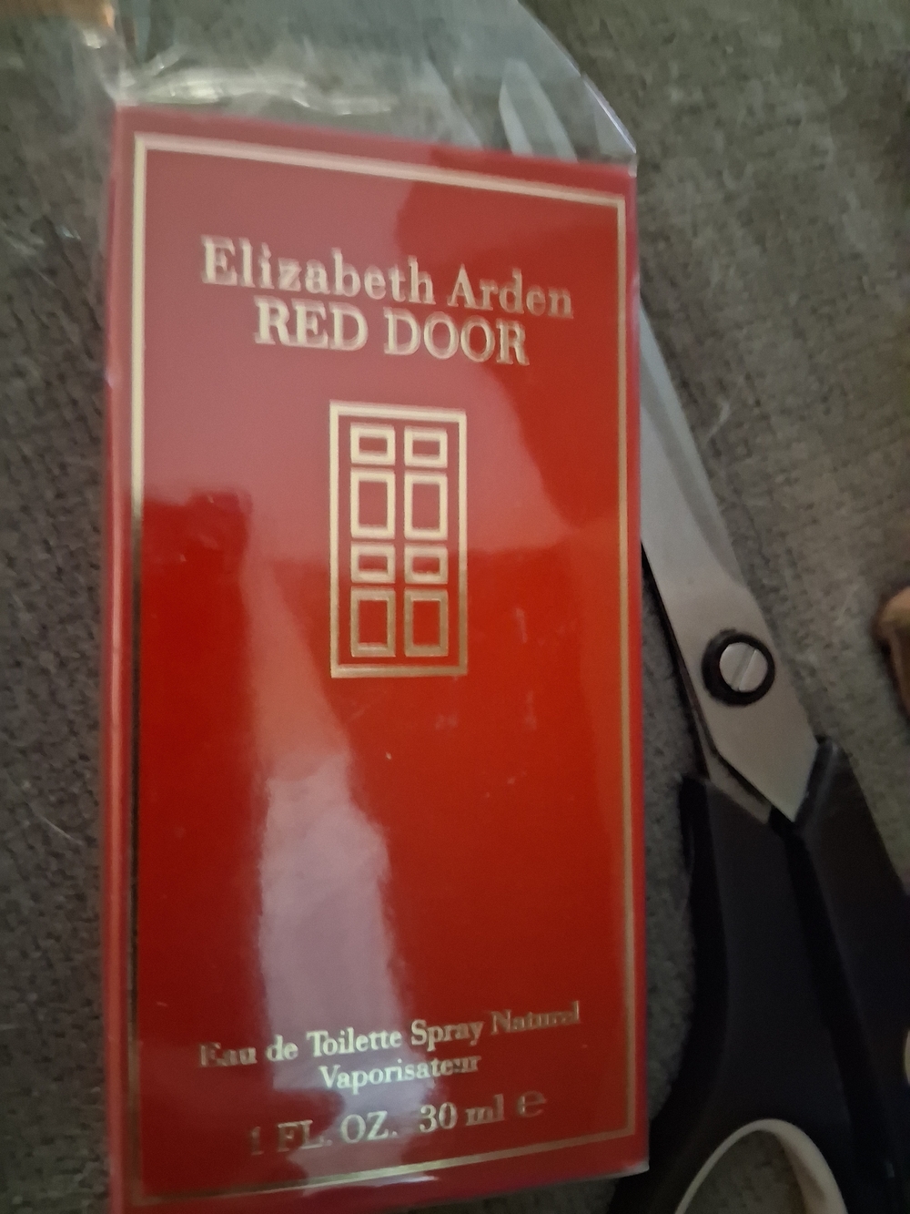 Elizabeth Arden Red Door Box with Gold Accents